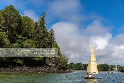 NAVIGATION INSOLITE 2020 - REMONTEE DE LA RIVIERE de L’ODET