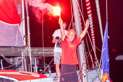 ROUTE DU RHUM 2010 - ARRIVEE DE ROLAND JOURDAIN