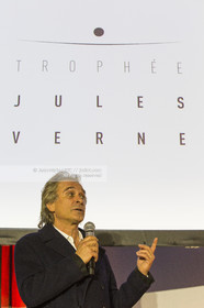 TROPHEE JULES VERNE - IDEC SPORT - REMISE DFU TROPHEE