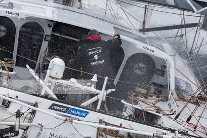 FABRICE AMEDEO - NEWREST-MATMUT - VENDEE GLOBE 2016-2017