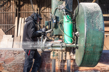 SCIERIE - DECOUPE DE BOIS