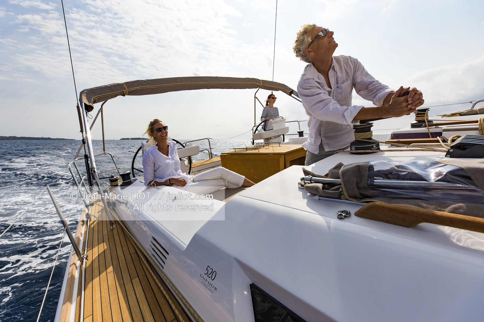 DUFOUR YACHTS 2017 - DUFOUR 520