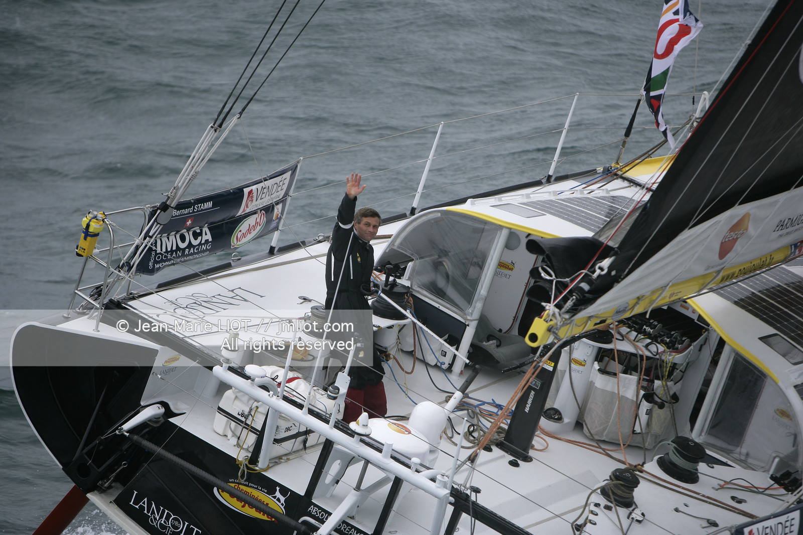 081109VGDEPART_L7A1647