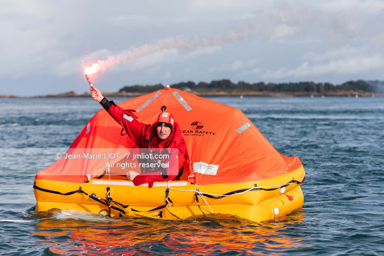 RADEAUX DE SURVIE - COMPARATIF