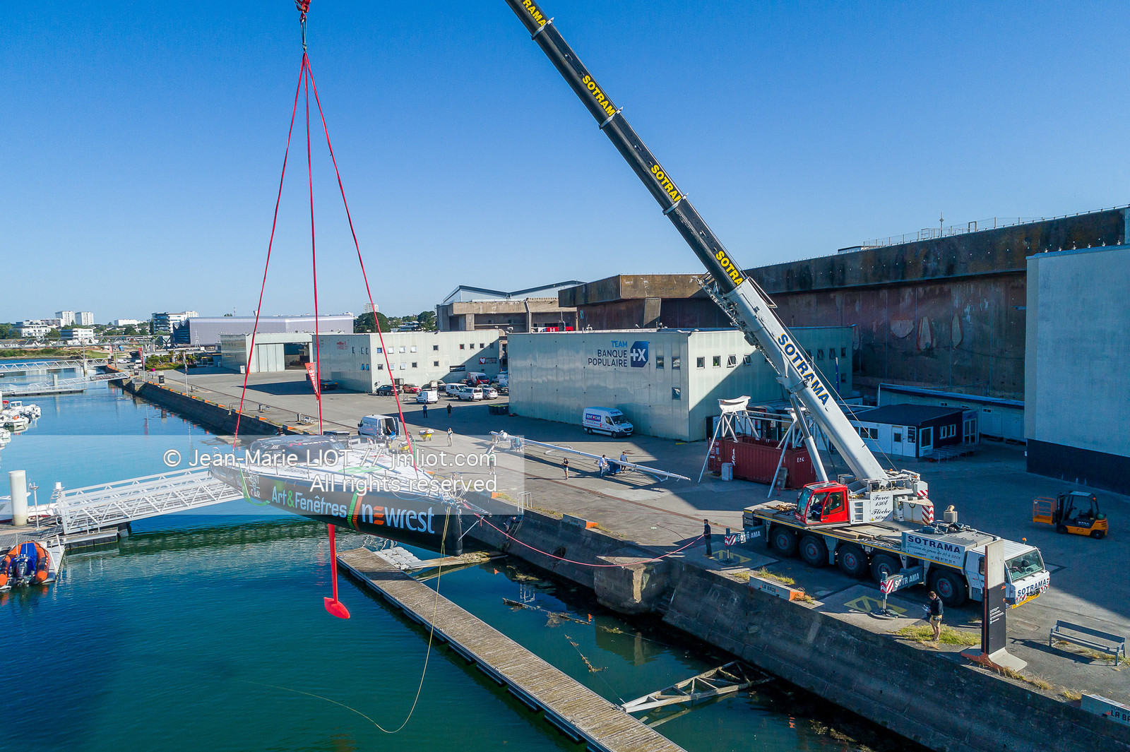 FABRICE AMEDEO - IMOCA NEWREST - ART & FENETRES 2020