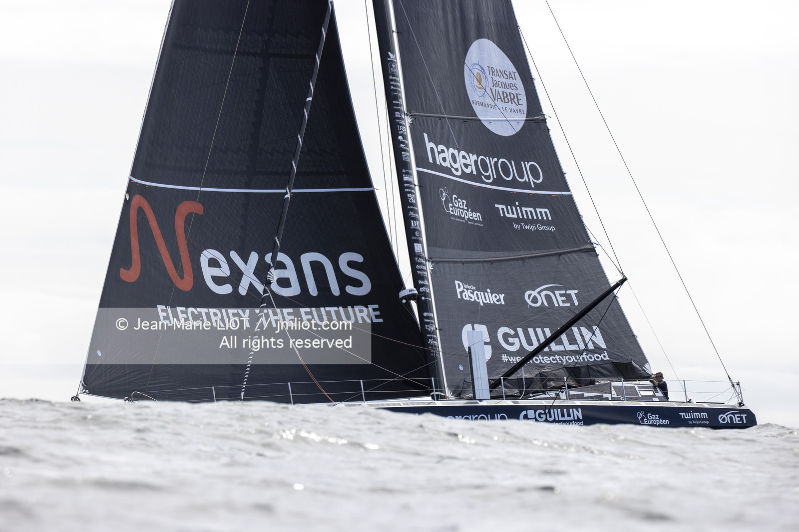 FABRICE AMEDEO 2023 - PREMIERE NAVIGATION IMOCA