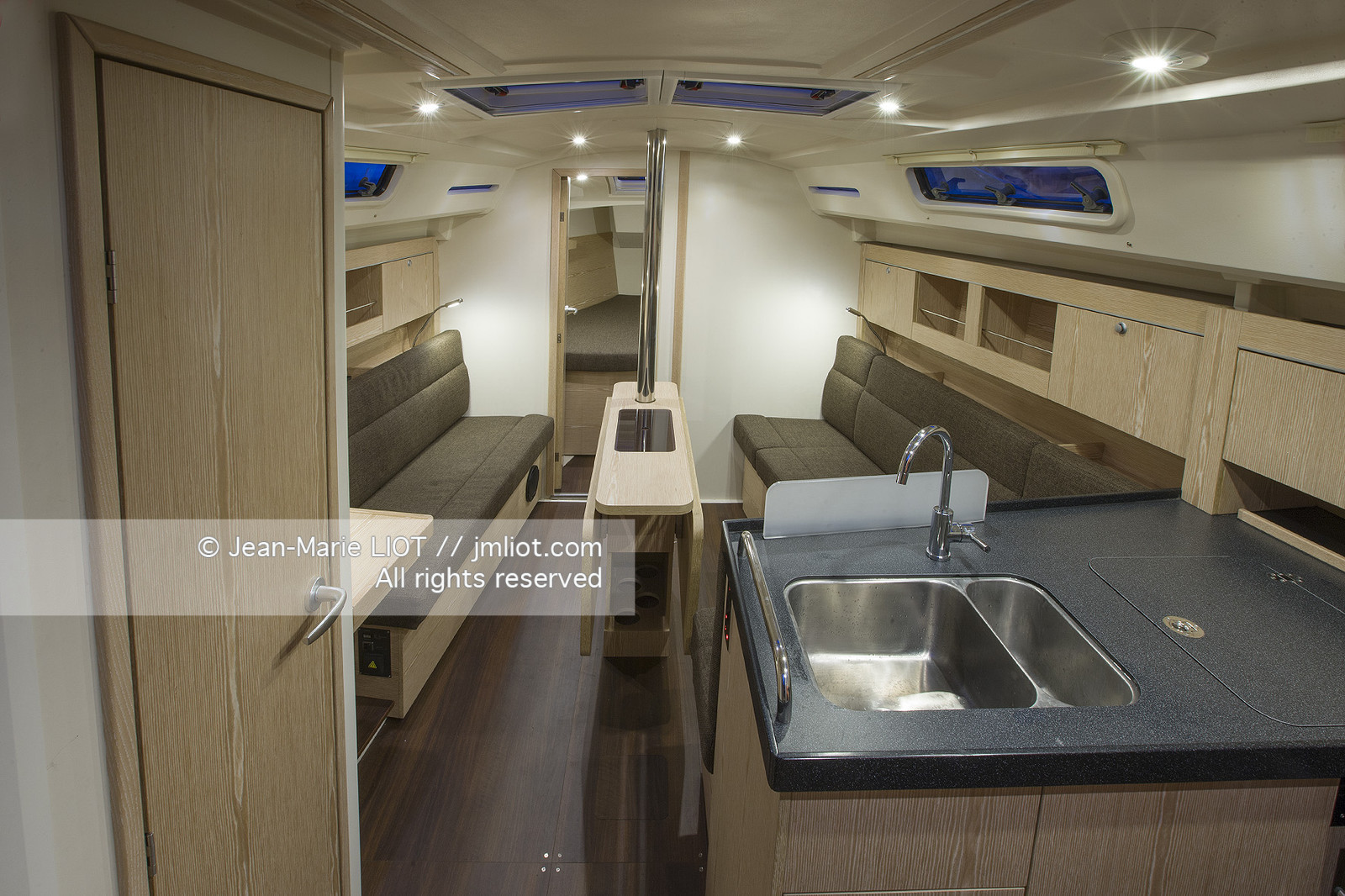 VOILE MAGAZINE - 100 MILLES A BORD