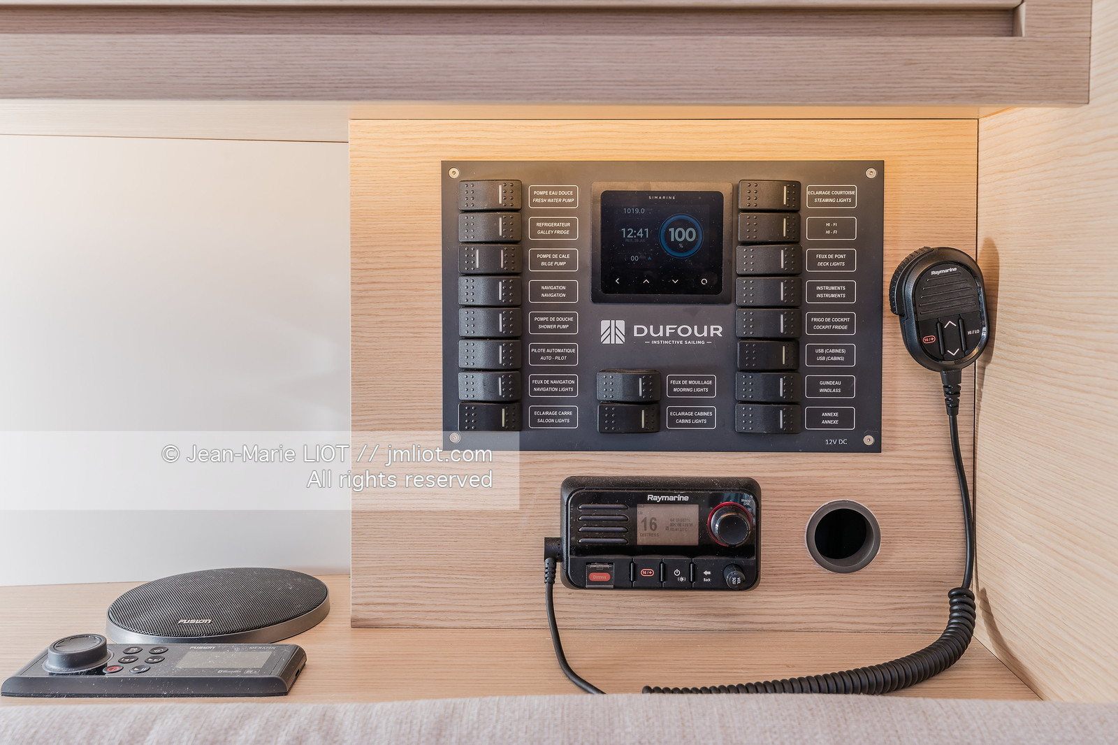 DUFOUR YACHTS 2022 - DUFOUR 37