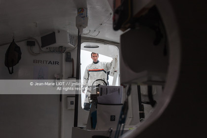 100923BRITAIR_138V6032