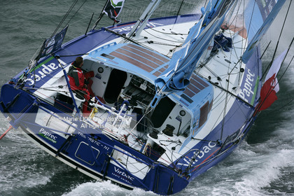 081109VGDEPART_B4K0636