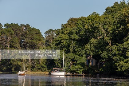 NAVIGATION INSOLITE 2020 - REMONTEE DE LA RIVIERE de L’ODET