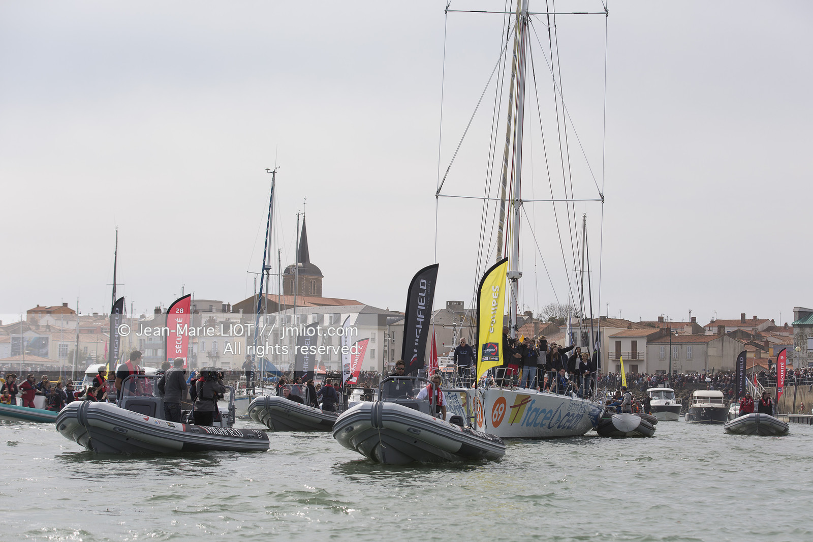 VENDEE GLOBE 2016-2017 - SEBASTIEN DESTREMAU - TECHNOFIRST - ARRIVEE