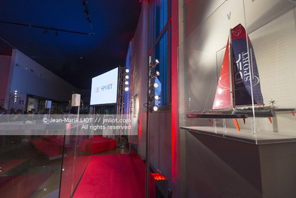 TROPHEE JULES VERNE - IDEC SPORT - REMISE DFU TROPHEE