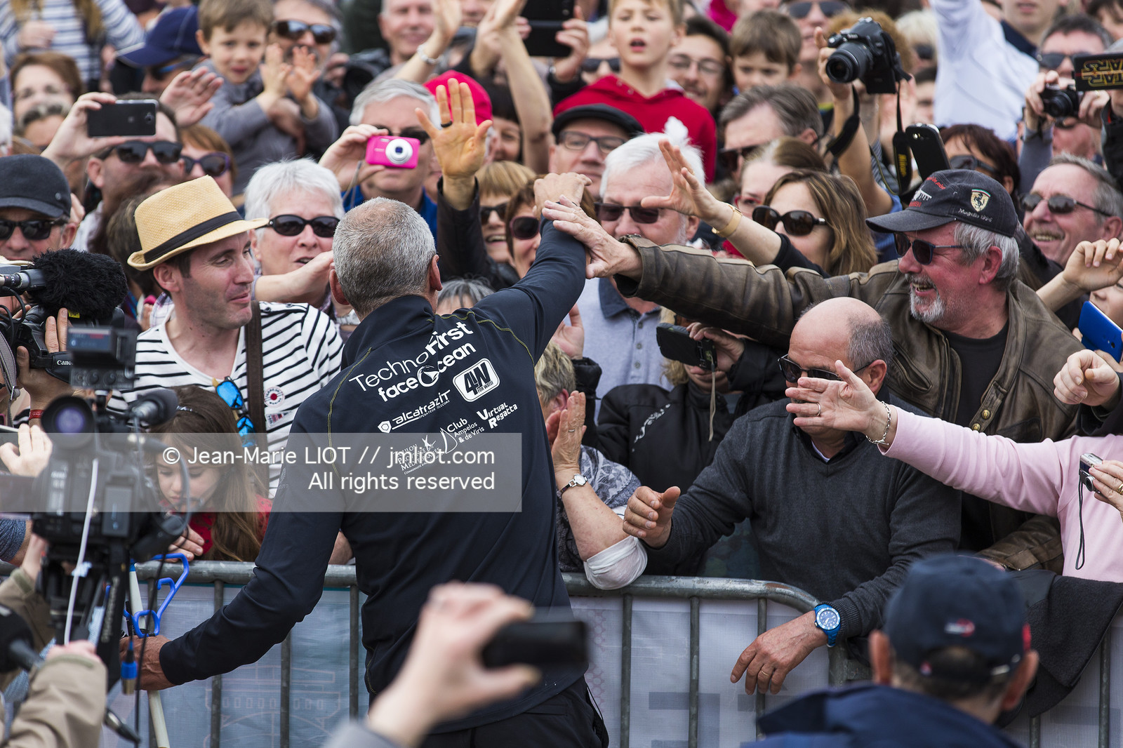 VENDEE GLOBE 2016-2017 - SEBASTIEN DESTREMAU - TECHNOFIRST - ARRIVEE