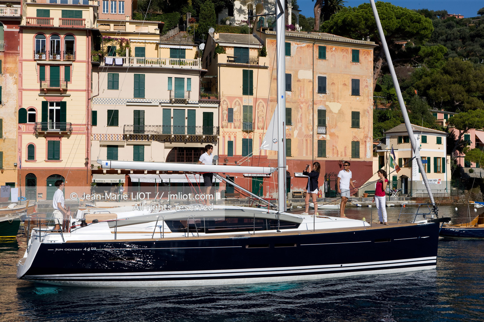 CHANTIER JEANNEAU 2011