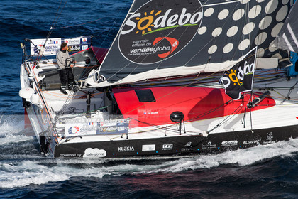 ERIC BELLION - COMME UN SEUL HOMME - VENDEE GLOBE 2016-2017