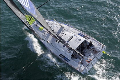 IMOCA 60 PIEDS NEWREST MATMUT - SKIPPER : FABRICE AMEDEO