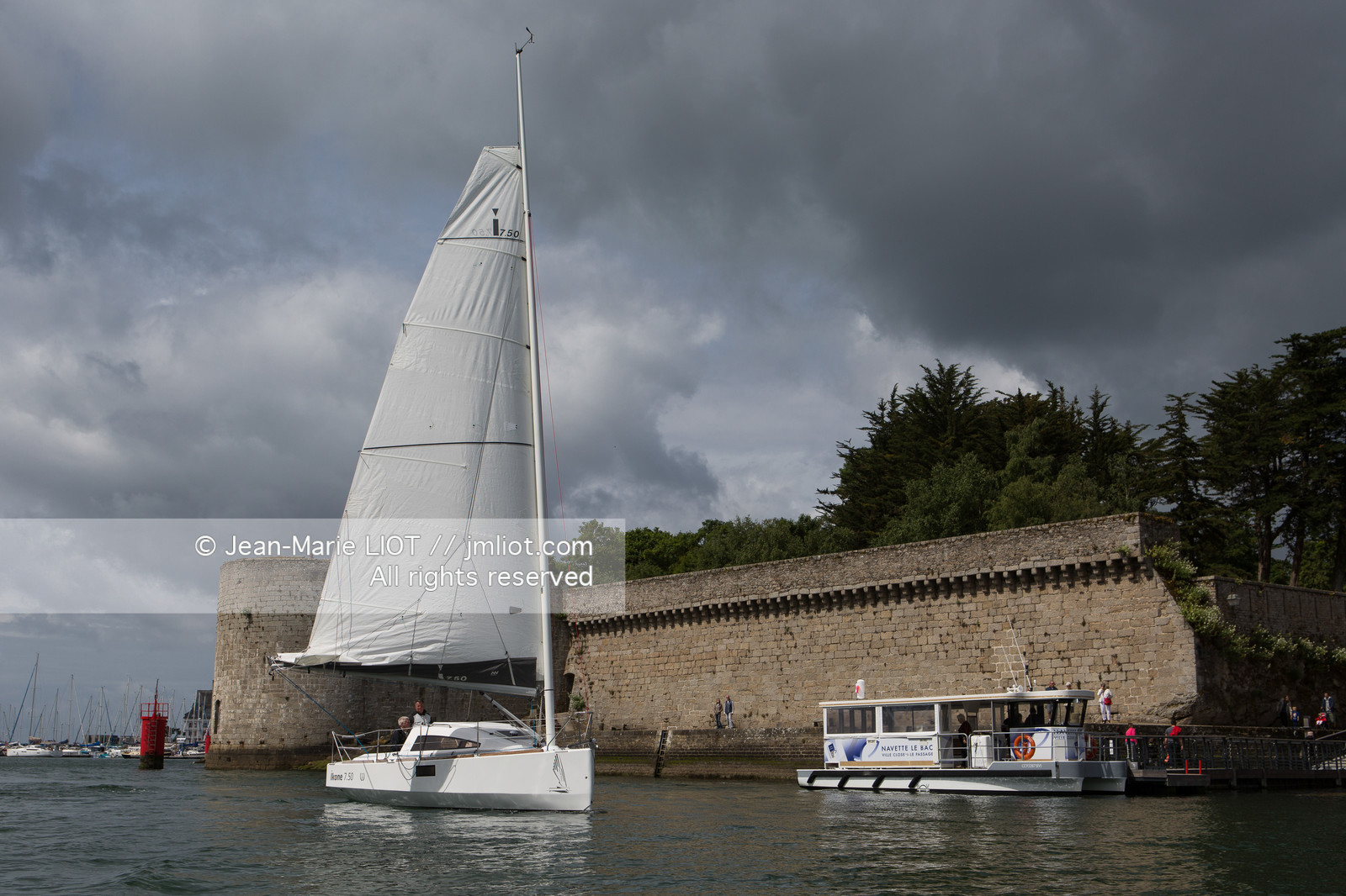 IKONE 750 - YACHT MAGAZINE ALLEMAGNE