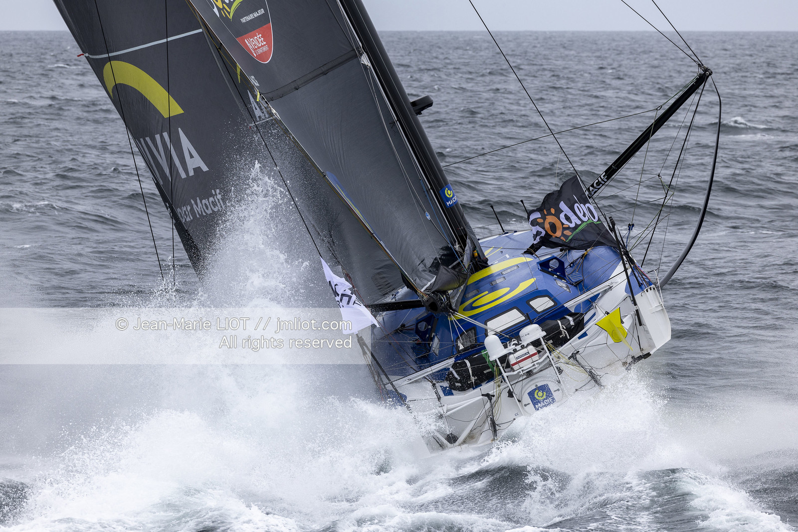 CHARLIE DALIN 2024 - IMOCA MACIF SANTE PREVOYANCE - VENDEE GLOBE 2024-2025