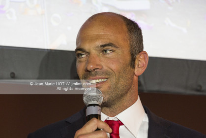 TROPHEE JULES VERNE - IDEC SPORT - REMISE DFU TROPHEE