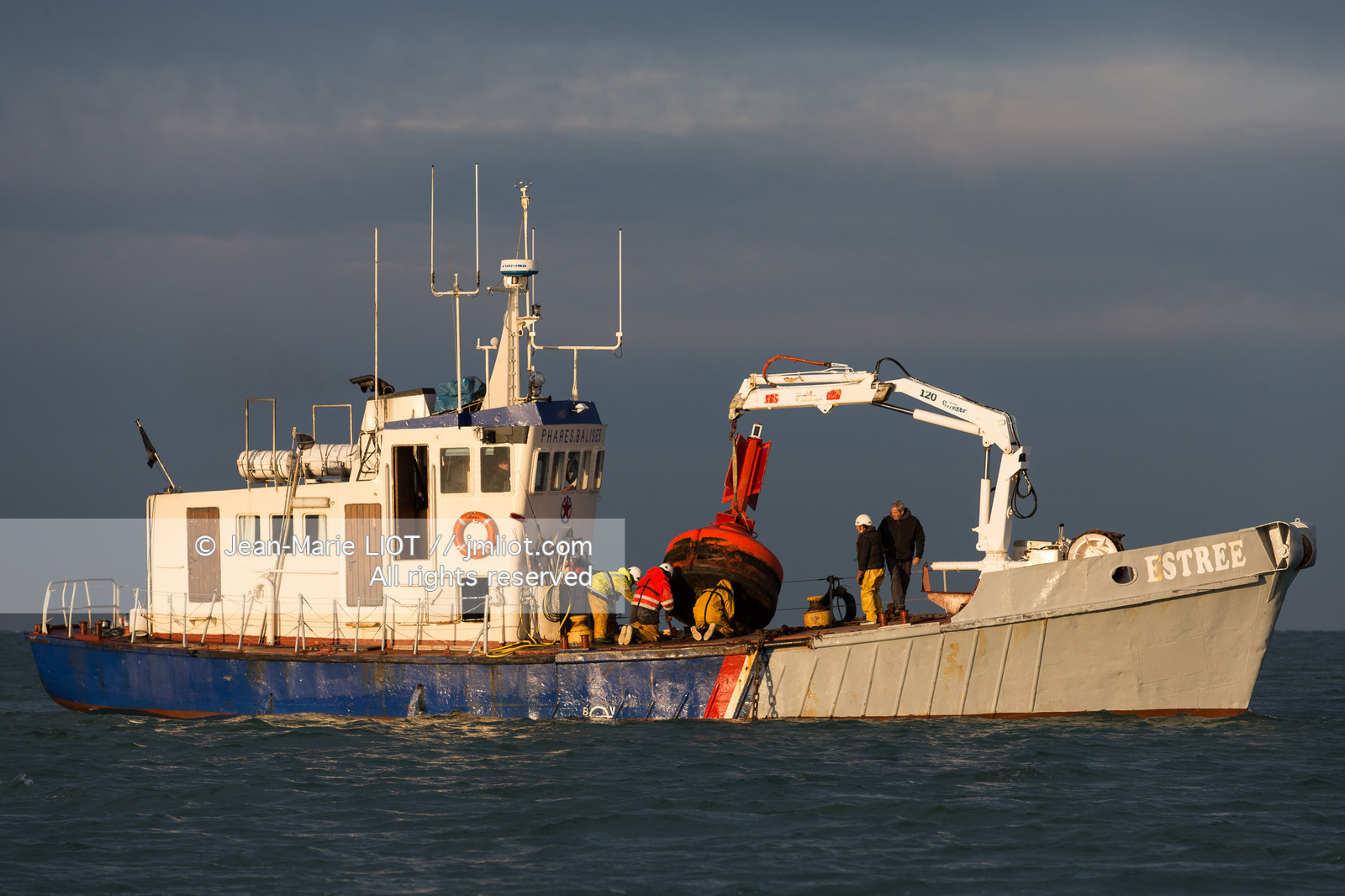 VOILES ET VOILIERS - EYOTY 2016