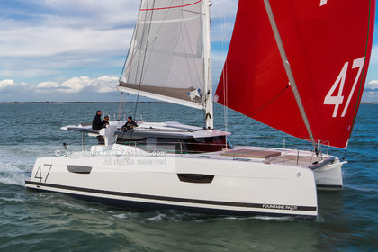 YACHT MAGAZINE 2017 - FOUNTAINE PAJOT 47
